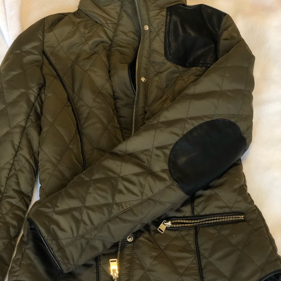 ZARA BASICS Army Green Jacket - Picture 2 of 8